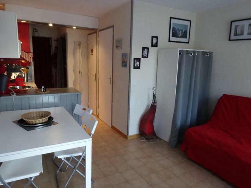 Studio Residence Le Stella Ансел Екстериор снимка